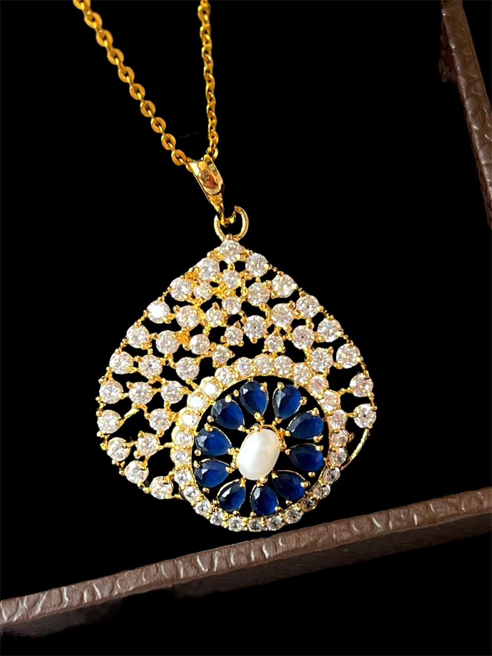 AD pendant Necklace with Earring Partywear Set