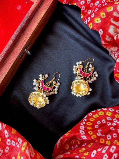 Pachi Kundan with Golden Jhumki Earring