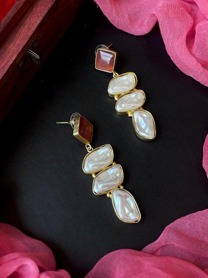 Monalisa Stone Shell Pearl Golden Geometrical Earring
