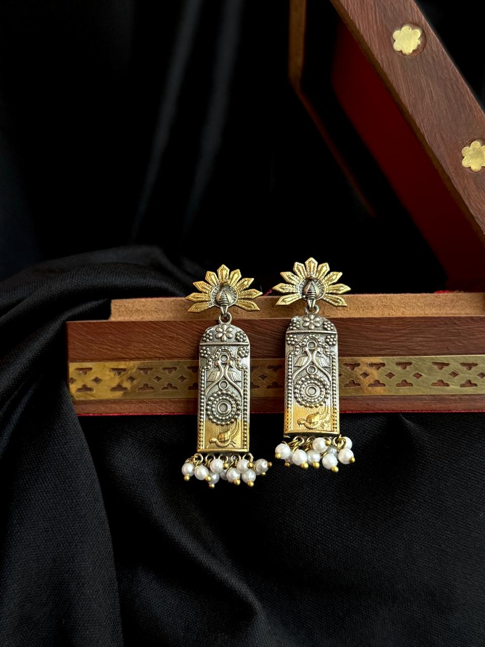 Dual Tone Geometrical Earring