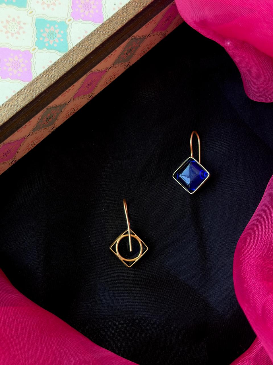 Monalisa Stone Stud Earring