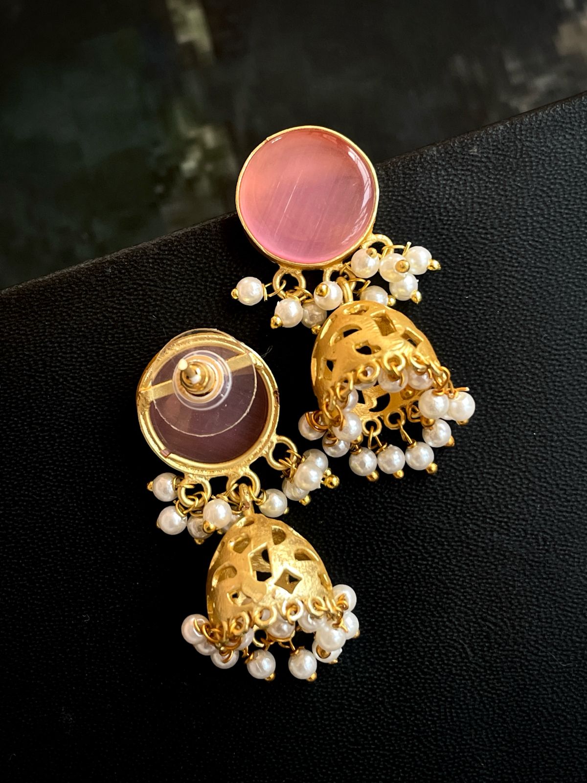 Monalisa Stone with Golden Jhumki Earring