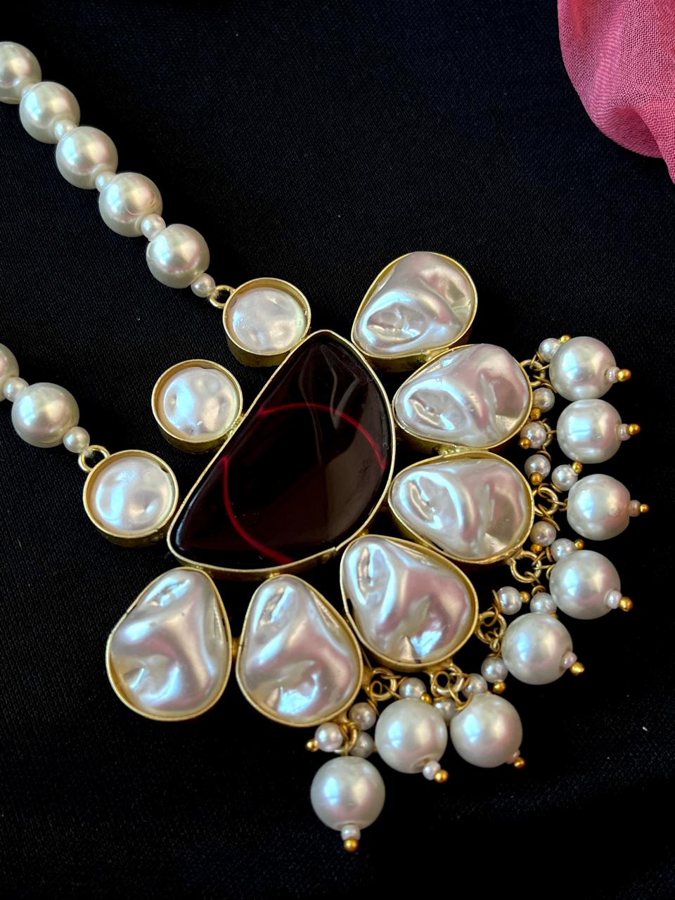 Monalisa Stone with Shell Pearl Pendant Necklace with Earring set