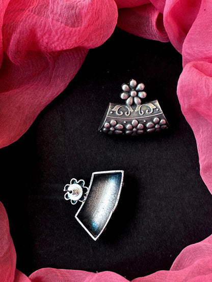 Oxidzed Chokr with Earring Set