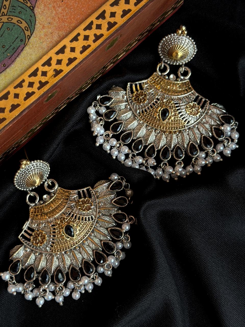 Dual Tone Partywear Geometrical Earring